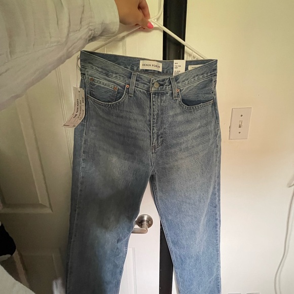 Aritzia Denim Fourm Jeans (Brand new with tags) - Picture 2 of 4